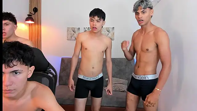 Sexiest_BoysW Pertunjukan Webcam