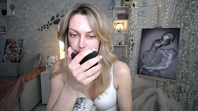 NickyAdamidi Live XXX-chat