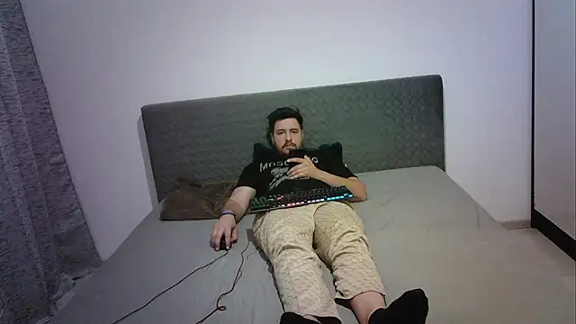 Gianiboy99 webcam show