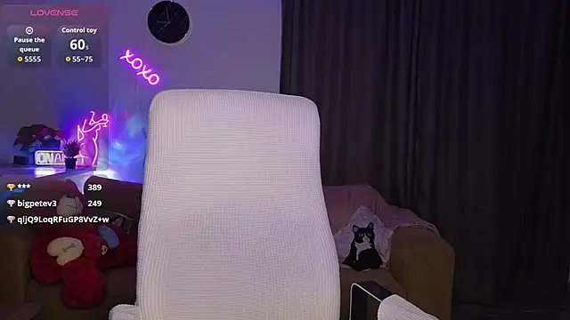 adrelaxina Adlı Modelin Canlı XXX Sohbeti