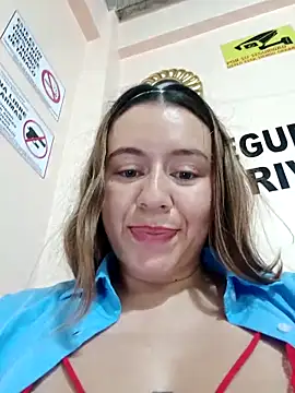 XXX chat uživo modela Hannah-colx