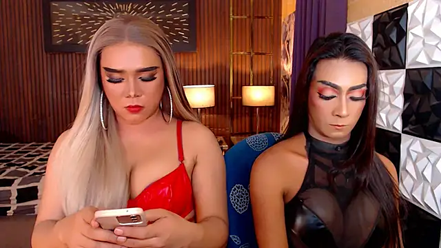SeductiveAshleyTS: онлайн-секс-чат