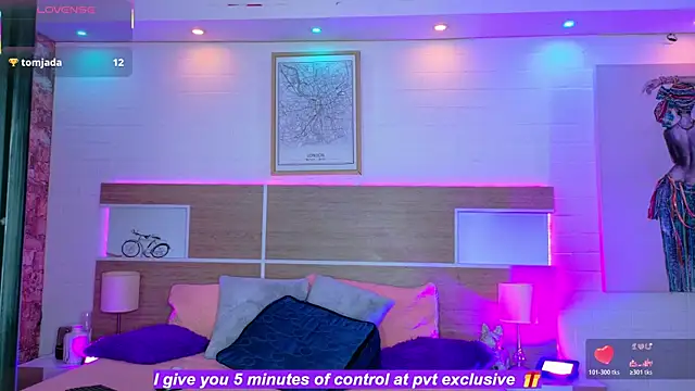 Chat +18 de KAROL-SCOTT ao vivo