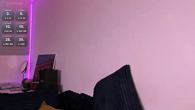 miabellee_ লাইভ XXX চ্যাট