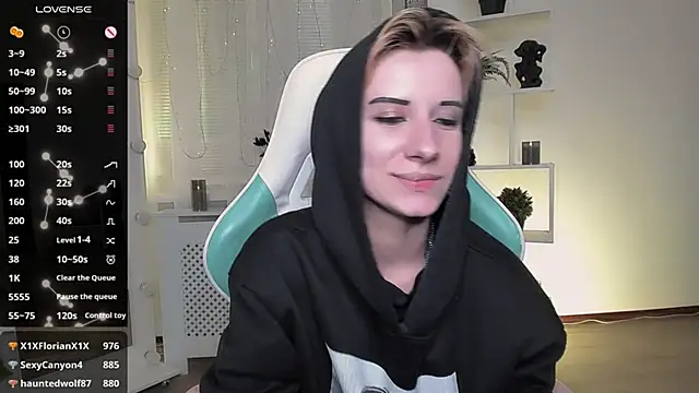 _Rein_ramm's Live XXX Chat