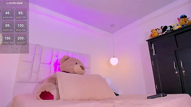 عرض كام CodyTwink