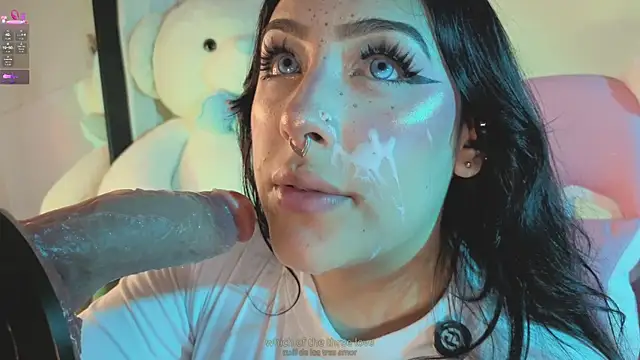 ashlynnlowe_のライブXXXチャット