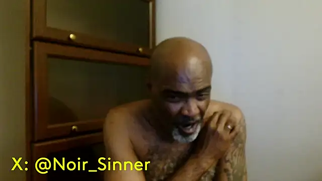 แชท XXX สดของ sinnernoir