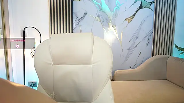 Chat XXX en directo de EmmaWalkerr_