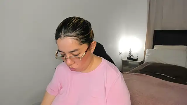 brithany_olson25 Live XXX-Chat