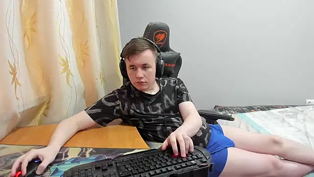 Онлайн чат XXX iliaskrislove