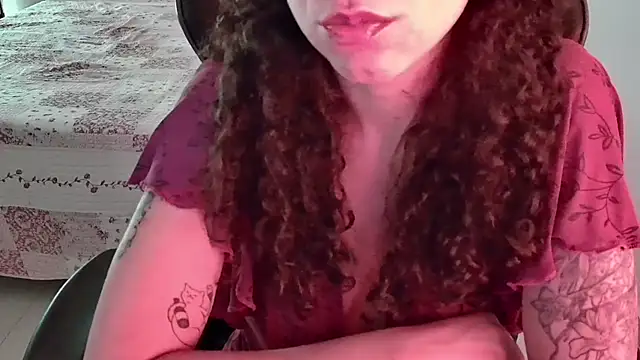 DearArtemis Adlı Modelin Canlı XXX Sohbeti