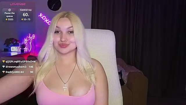 adrelaxina's Live XXX Chat