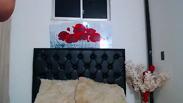 pinky_f00x – Live XXX-chat
