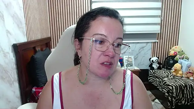 Chat XXX en directo de Sonialorens_