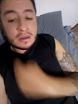 Show de Louis_369 na webcam