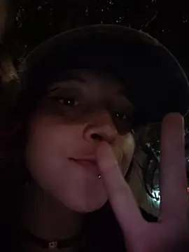 Czat XXX na żywo – _Laary_Lily