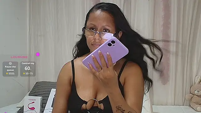 Catherine_mature45's Webcam Show