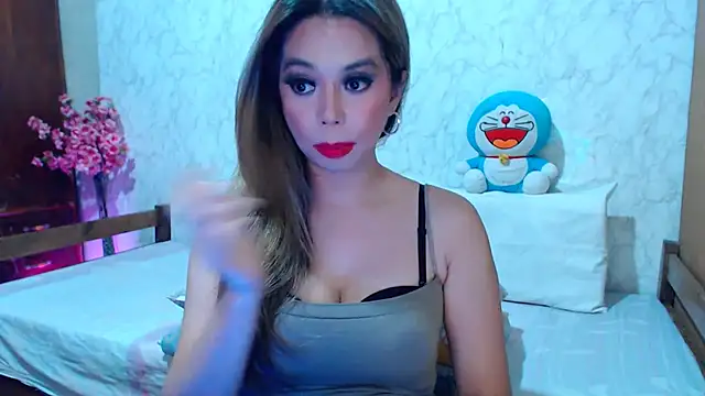 B0rn2Porn Adlı Modelin Canlı XXX Sohbeti
