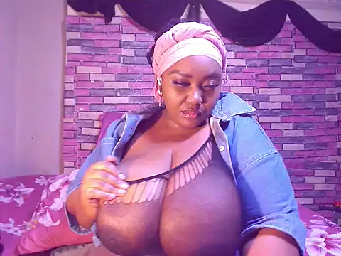 BustySavita's Webcam Show