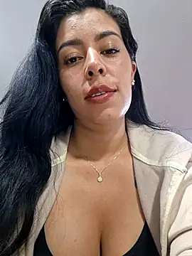 Luiannan Live XXX chat