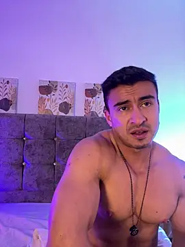 Show modela Chris_Clarck na web-kameri