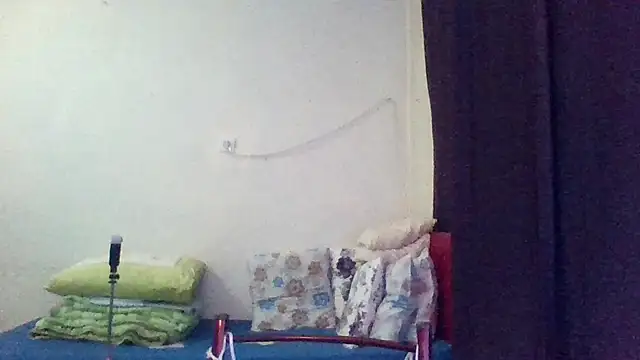 st206boy Adlı Modelin Web Kamerası Şovu