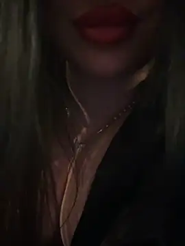 Chatroom XXX en direct de VictoriaSchneider_