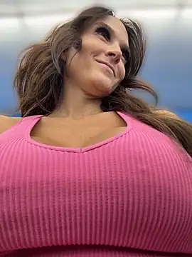 Chat +18 de Kate-Paul ao vivo