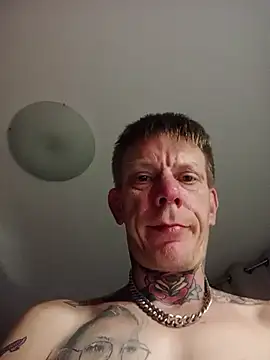 Pokazy przed kamerką – Der_Schoene_Penis