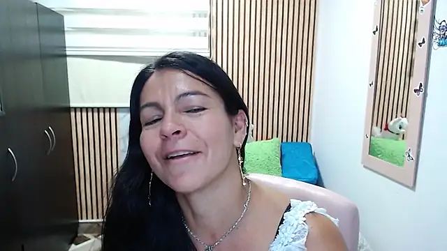 camilavargas_ Obrolan Langsung XXX