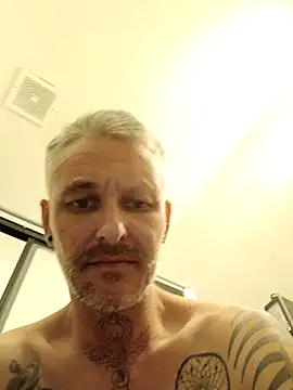 Chat +18 de Jsexconn69 ao vivo