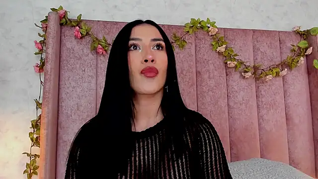 Chat XXX en directo de AnyaJay