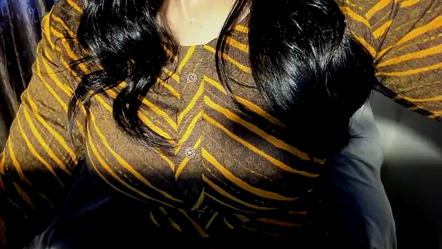 دردشة TheShyGirl_ الجنسية المباشرة