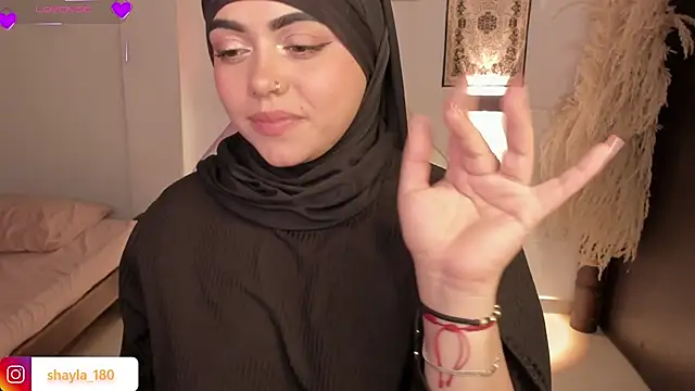 دردشة shayla_18 الجنسية المباشرة
