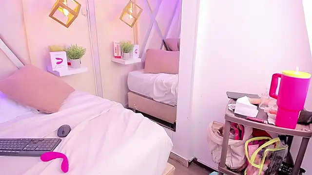 XXX chat uživo modela LilithRyder