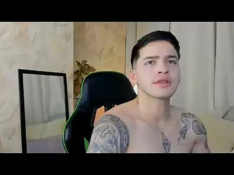 RONNY_COLTON webcam show