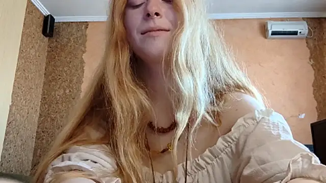 KateVibe_01's Webcam Show
