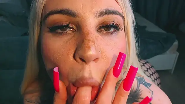 دردشة Ashley-Urban الجنسية المباشرة