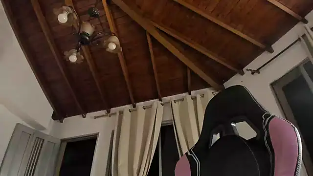 IsaFontannan Live XXX chat