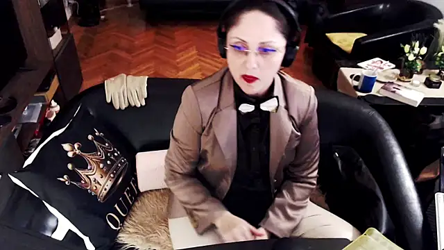 Chat XXX en directo de Imperatriza