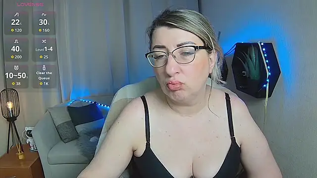 KKMimiKK's Live XXX Chat