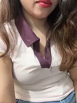 riya_sharma11's Live XXX Chat