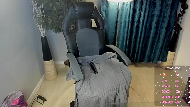 ZenaPallmer's Webcam Show