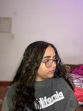 Chat XXX en directo de CurlyGirl_1