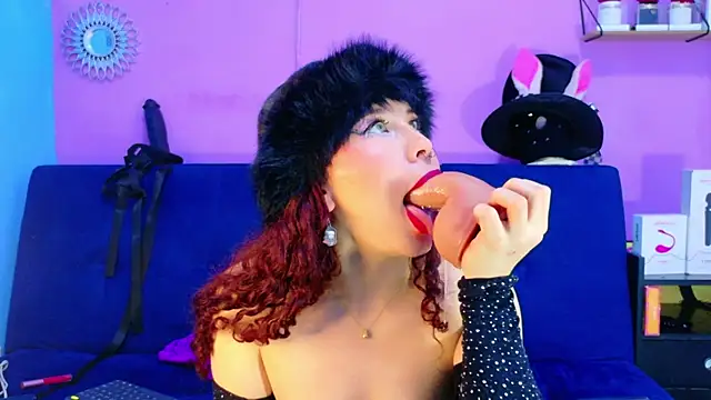 Sofibrandford: вебкам-шоу