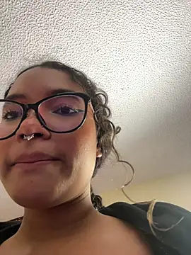 Chatroom XXX en direct de Bunny_fire