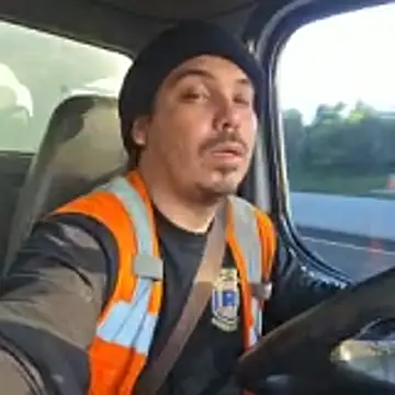 luis97fer webkamerás műsora