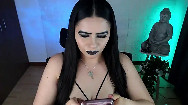 GODDESS_EVANSのライブXXXチャット