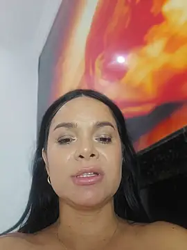 Chat +18 de CataleyaRusso ao vivo